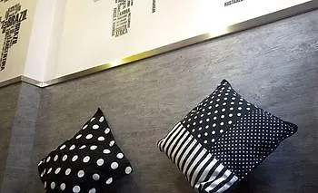 H.One Inn 香港 酒店