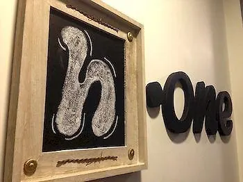 H.One Inn 香港 2*,  中国
