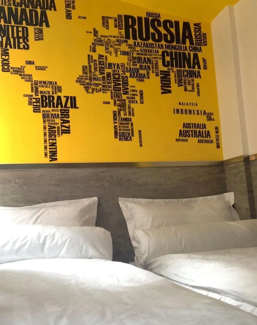 H.One Inn 香港 2*,  中国